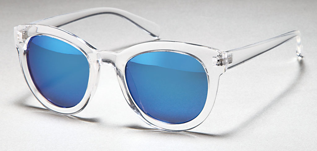 Sonnenbrille mit verspiegelten Gläsernensunglasses with mirrored glasses