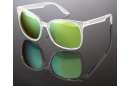 Milch-transparente Wayfarer Sonnenbrille mit verspiegelten Gläsern