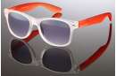 Matt-transparente Wayfarer Sonnenbrille mit versch. farbigen Bügeln u. Federscharnieren